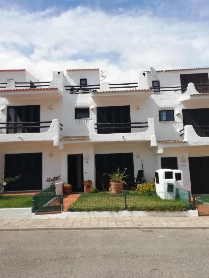 Moradia T2+1 Com Piscina Villa Lagos Eksteriør billede