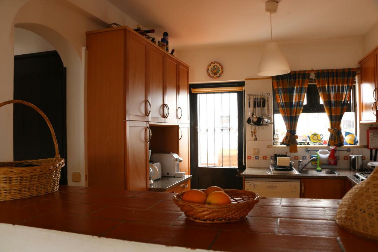 Moradia T2+1 Com Piscina Villa Lagos Eksteriør billede